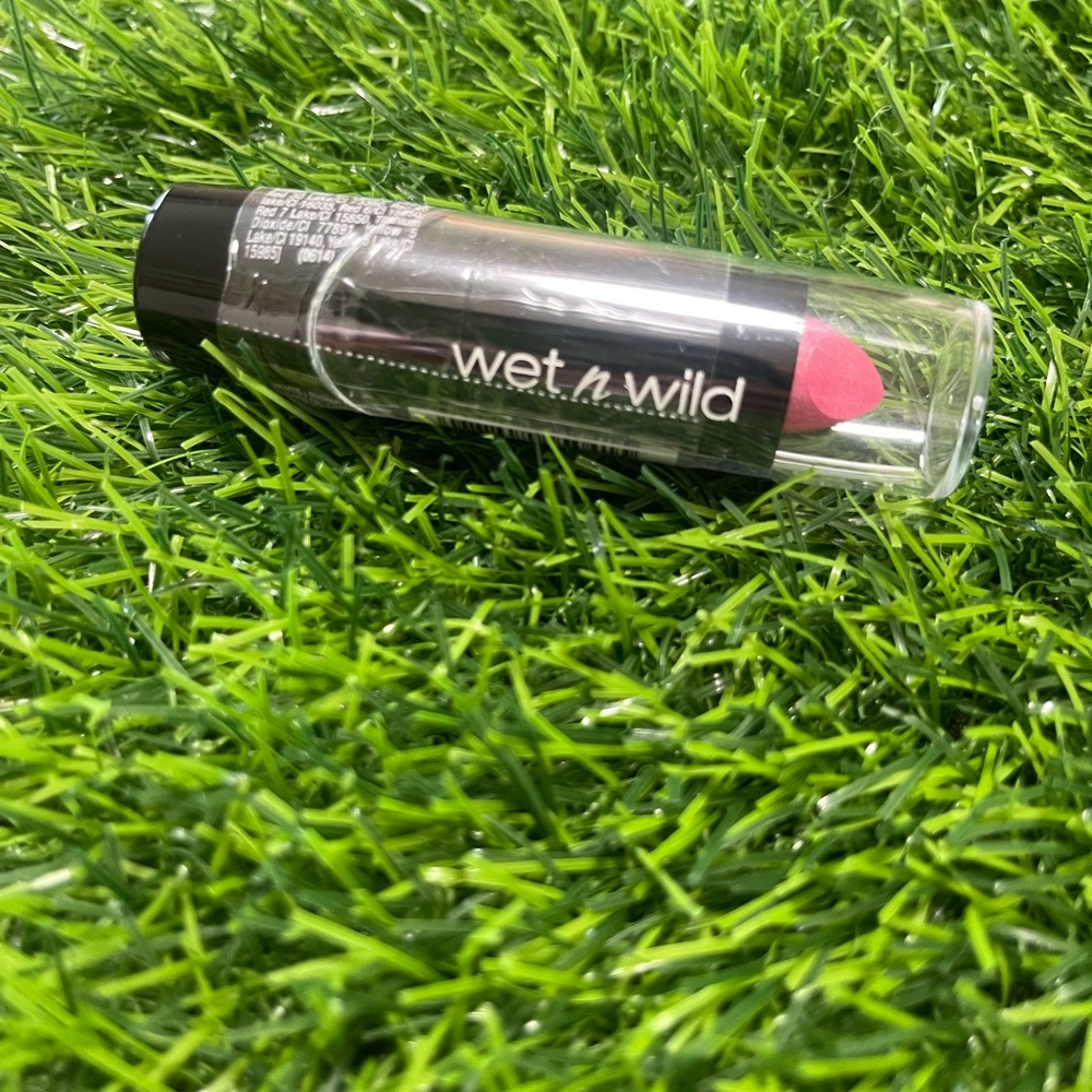 Wet n Wild MegaLast Pink Lipstick